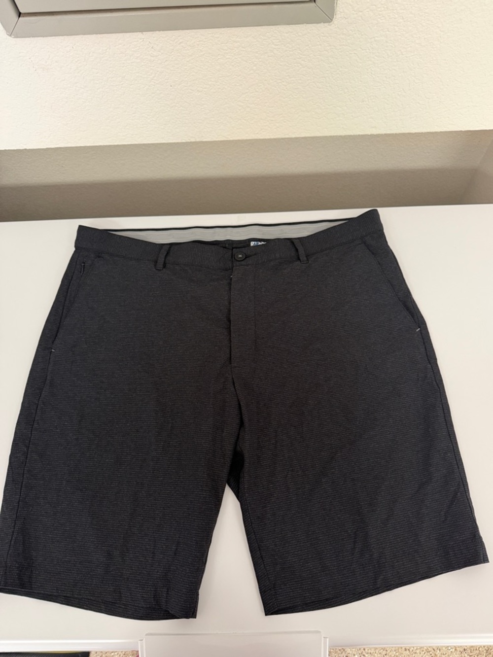 Tommy Bahama Men's Flat Front Shorts in Charcoal Gray